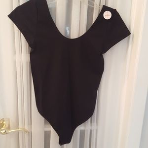 NWT-Black scoop neck bodysuit
